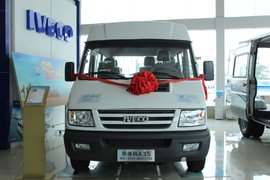 仅售12.78万 佛山富迪依维柯A35促销中