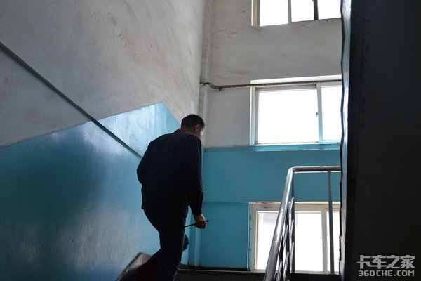 诚信+专业 记解放锡柴服务站师傅的一天