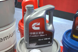 2017道路运输展 康胜机油车用尿素齐舞