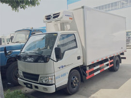 让利促销  江铃底盘冷藏车现售11.8万元