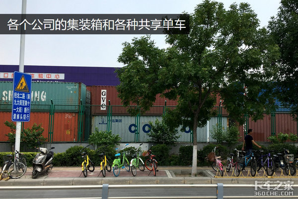 远看是客车近看是货车 郑州卡友爱客车底盘厢货