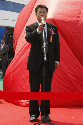 ����ŷ����C&nbsp;280&nbsp;��Ʒ������չȫ���׷�