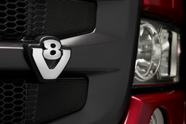16升大心脏的公路之王 斯堪尼亚V8你了解多少