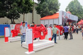 卡友大会上遇见ISZ13真爱粉 连旁边老乡都路转粉