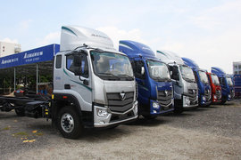 福康东康都能装 欧马可S5中卡广州实拍