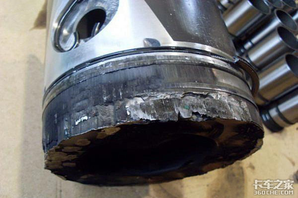 ������ĺڻ��㶼������ÿ����������