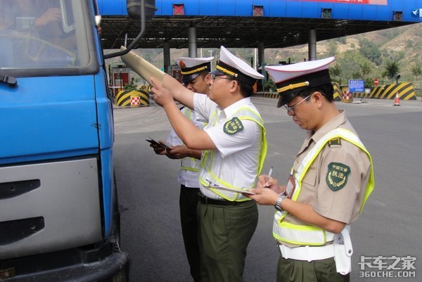 这一行辉煌早已不在 你为什么还开卡车