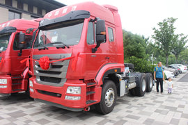 6x4危险品运输入门车 豪瀚J7B38价格实惠量又足