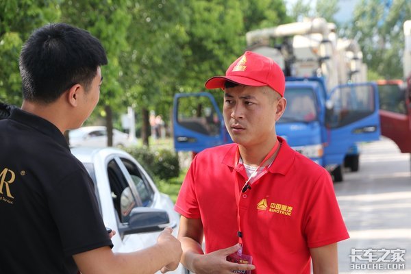 自己不会开车 只因参加了这个比赛_手机卡车之