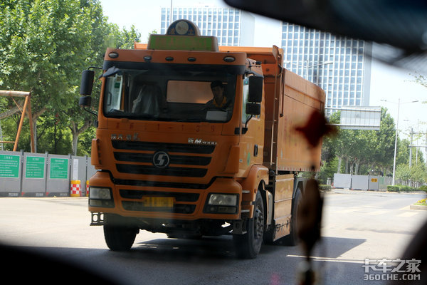 渣土车改版 西安出台清运车辆管理新政