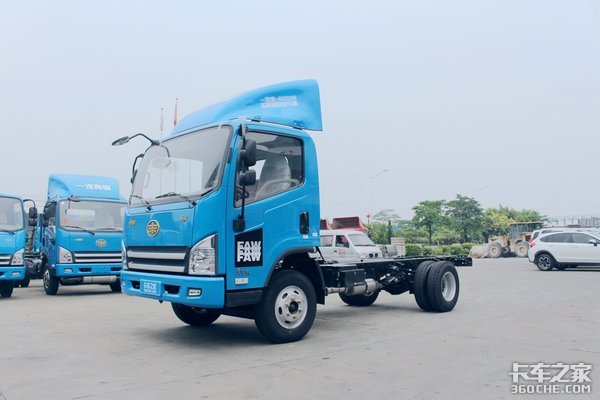 广东售8.5万起 六款国五4米2轻卡你选谁_东风