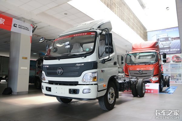 �㶫��8.5����&nbsp;�������4��2�Ῠ��ѡ˭