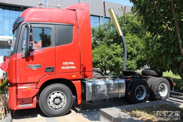 ͻ�ƿƼ�����δ���Ͼ�����ŷ���µ꿪ҵ