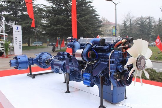 Ϋ�������³���һ����Ŵ��ս�Ժ���