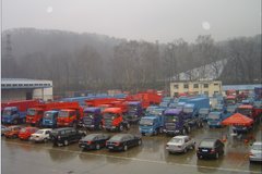 �������Ա߸ɣ���������һ��ӹ��� 