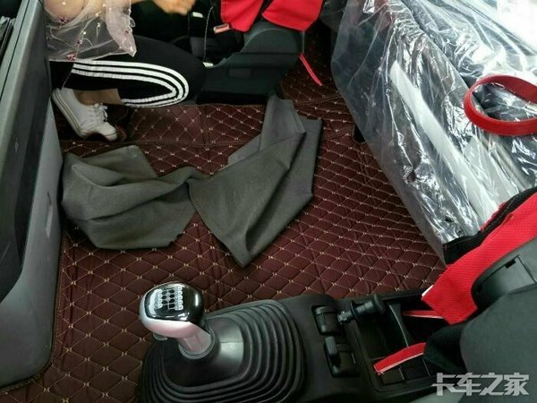 �й���ɫ�ļ����ó�ϰ��&nbsp;�����˼�����