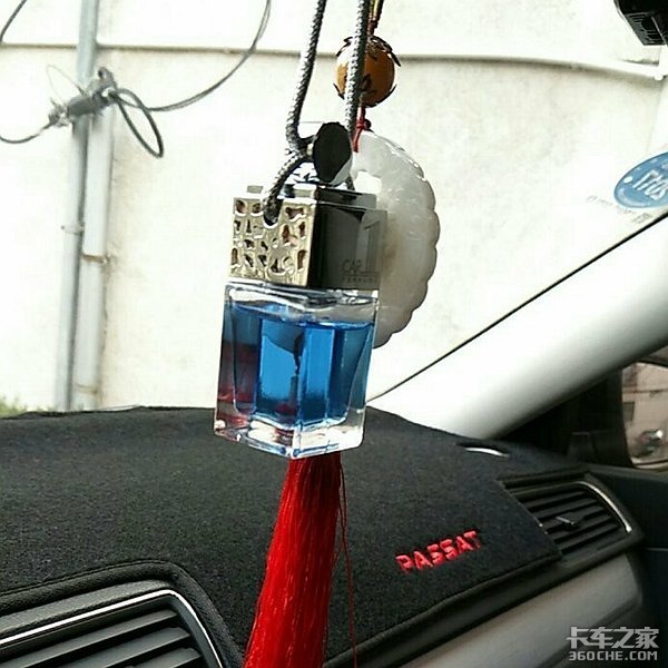 �й���ɫ�ļ����ó�ϰ��&nbsp;�����˼�����