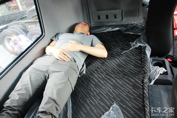 �Ⲩ��λ�Ầ����&nbsp;��ʶ�������¹�Ƶ��