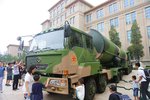 运载核导弹的卡车 解读军博DF-31发射车