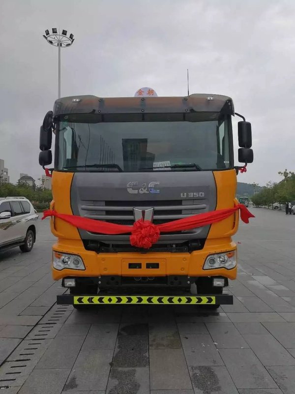 联合卡车新型智能渣土车 登陆宜春市场