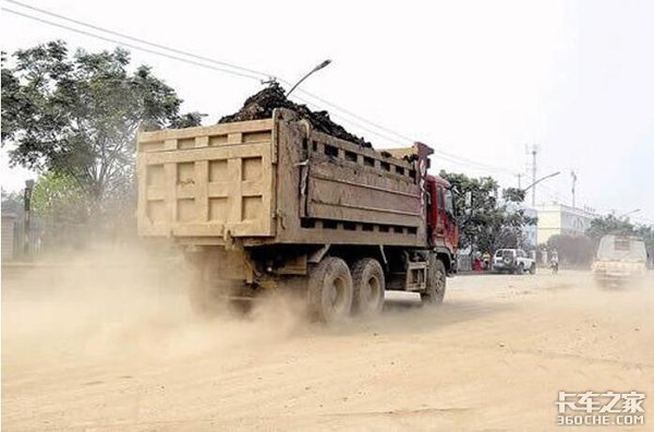 潍柴WP7/WP10:适用城区作业 智能渣土车的好搭档