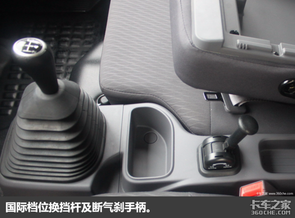 ����ϸ���˧С��&nbsp;�Լݰ���TS�����Ῠ