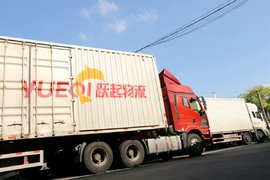 年入百万的专线老总：给我油卡干嘛?能买到饺子?