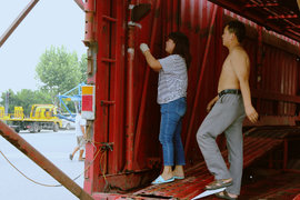 遇油耗子被打 被小混混骚扰 但还要跟你跑到60岁