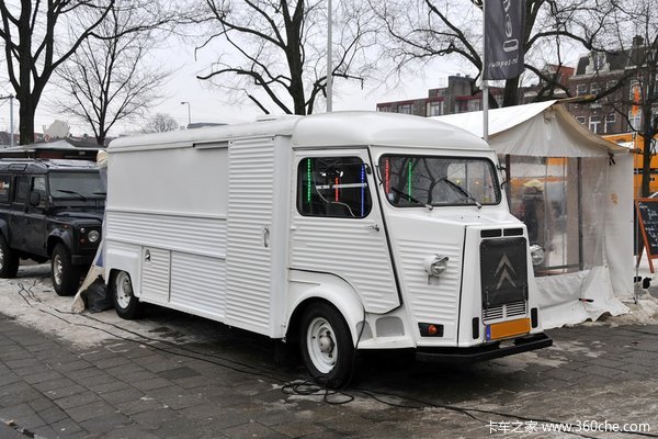 不只大众有货车 雪铁龙的"猪鼻子"既萌还能装