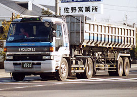 90年代日本重卡排量超30升 原因竟是如此尴尬