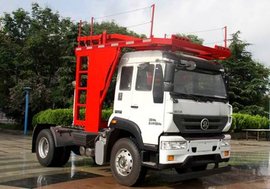 车顶可以装辆小轿车？ 重汽斯太尔又出新车