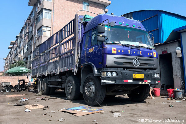 天龙的大哥你还好吗？实拍运行11年的东风紫罗兰