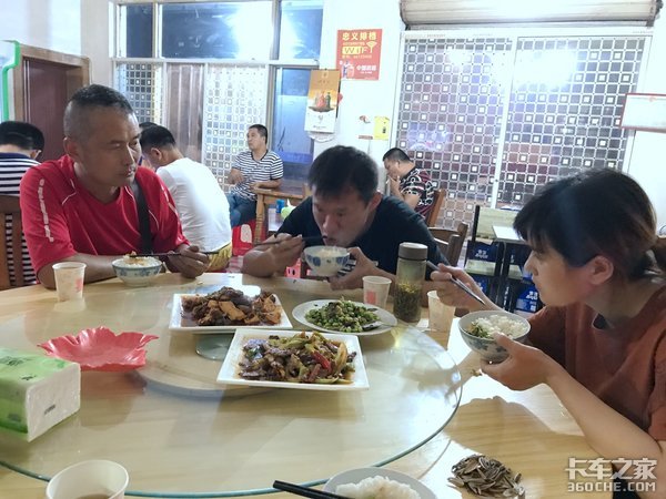 �����Ƿ��޳������Ǹ����ǲ�ͬ