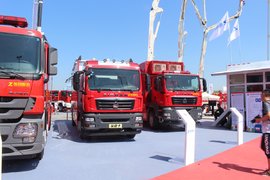 谁说消防车只能用进口底盘？其实国产车性能一样给力