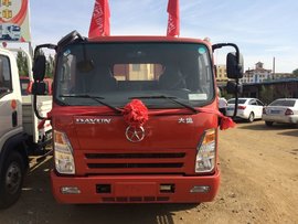 直降0.4万 包头德邦大运平板运输车促销