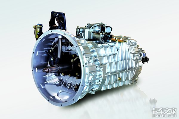 装的多还省钱！ 新斯太尔LNG牵引车下单立减2千