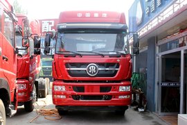 一趟比柴油车省上千块 滦南新斯太尔LNG车很受欢迎