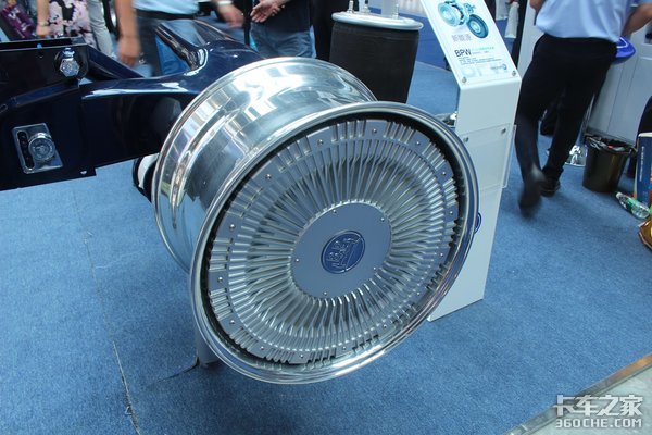 新车，梁山车展,卡车轻量化，高端卡车