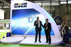 �·���Я������Ʒ�����Ϻ�������̥չ