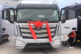 欧曼EST超级卡车510马力--阜阳上市发布会