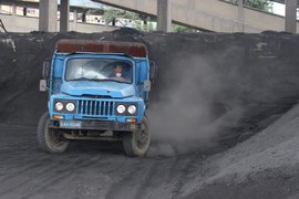 某地惊现二十多岁的EQ140老骥伏枥！ 老铁战斗正未有穷期！老车给力！