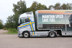 ��ʻ�Һ��������� 750�������ֶ���FH16