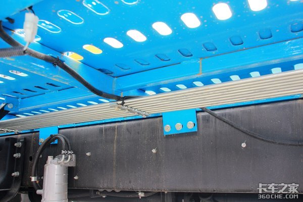 ����װ������&nbsp;��������˳���ʣ��ʲô