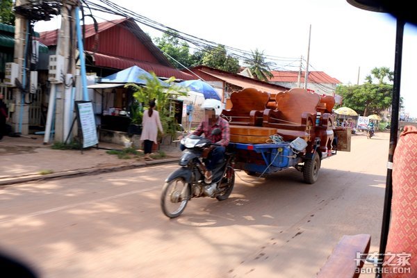 ����կ��Ħ�г��ϸ�'�ҳ�'���ܿͻ�����