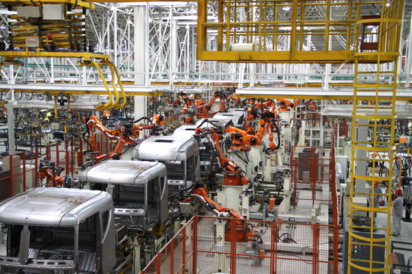 华菱汽车-入选首批安徽省绿色工厂!