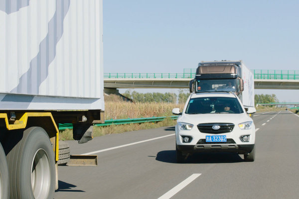 一汽解放智能卡车成功完成高速公路测试