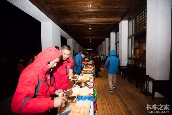 �����ߵ�����&nbsp;�γ��ܲ���540����ǣ����