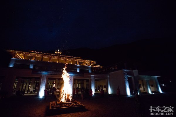 �����ߵ�����&nbsp;�γ��ܲ���540����ǣ����