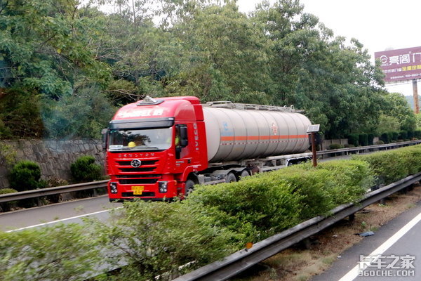 空氣懸架將成掛車標配？GB7258新規(guī)解讀