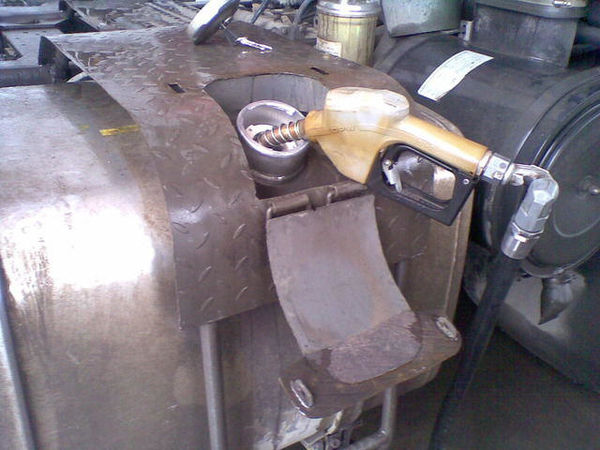 Ϊ�˴��͵����������˾����ֱ��������